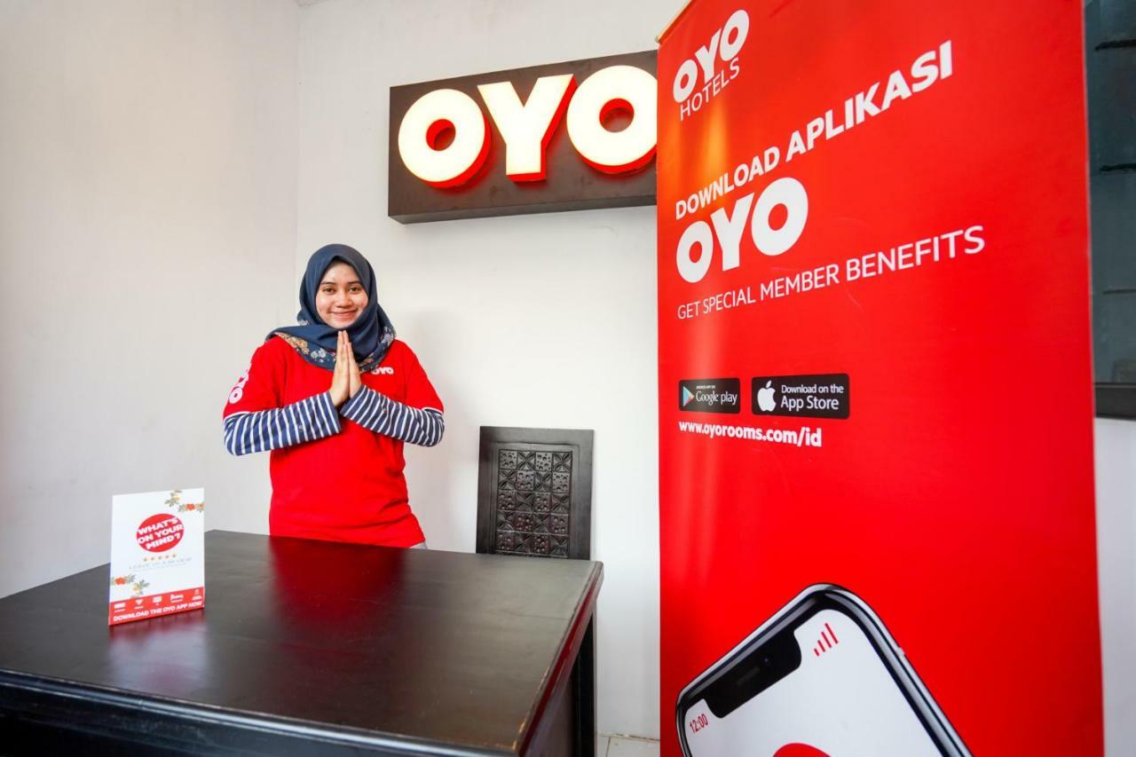 Oyo 998 La'Ana Residence Surabaya Bagian luar foto